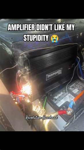 Amp didn’t like my stupidity and angrily left the chat. retreat! #TeamDeepHertz #Down4Sound #spl