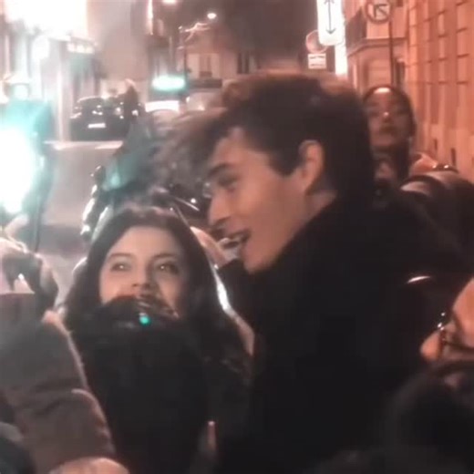 Mantu Sahu | #Japan 🇯🇵is turning footsteps into electricity!Using piezoelectric tiles, every step you take generates a small amount of energy. Milions... | Instagram