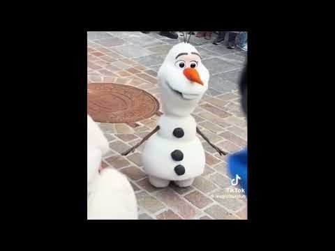 olaf dies (emotional)