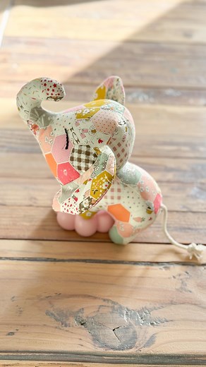 M I N K I K I M on Instagram: "I found an amazing doll maker @sewdesune! This elephant is one of her free patterns. If you interested in making stuffed animals check her feed for her beautiful collection!"