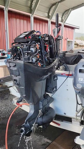 22K views · 273 reactions | Running that 2014 Evinrude E-TEC 150hp, after doing everything to it. Showing & explaining a few things, as well. Thanks again, Darrell, from Elkton Outfitters!  | Outboard Madness | Facebook