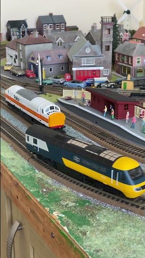 Lima police class 37 chasing a HST #railway #train