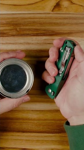 FREE K2: the lightweight and portable pocket knife with all the essential tools.