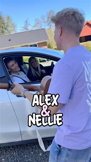 Så sjovt at lave sang med @AlexOgNellie 24 timer challenge i bil 😅 Hvem har set videoen? 😍
