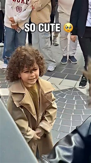 #littlebaby #englishlearningsong #song-in-english #4yearsold #babygirlsinger #song #englishspeaking