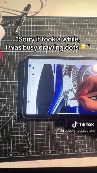 Quick Tips for Drawing Carbon Fibre Designs