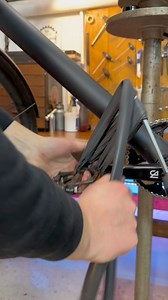 84K views · 249 reactions | How to quickly remove a crank arm #bikehacks | Bike Muenchen | Facebook