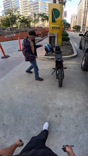 Your hands are dirty 😭 | Sur Ronster