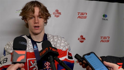 Václav Nestrašil shares what he said to Anton Frondell in handshake line after winning WJC silver