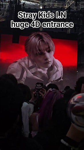 #straykids #jeongin 4D intro during #dominate Los Angeles #kpop