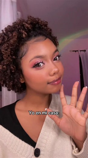 Yo en la escuela vs Yo en mi casa — comparación rápida