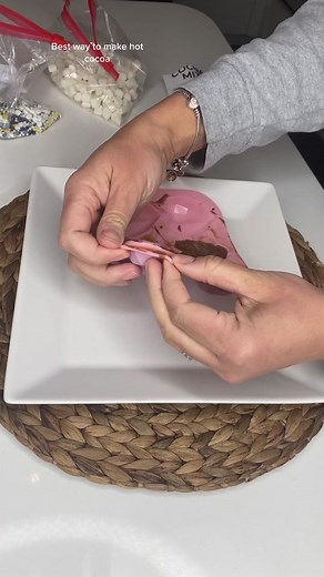 Best Way to Make Hot Cocoa: Life Hacks Tutorial for Valentine's Day