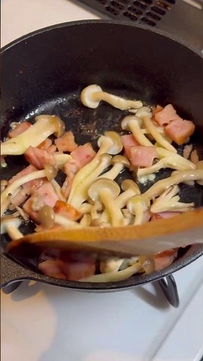 ほうれん草とベーコンのバター炒め #簡単レシピ #料理 #レシピ #料理動画