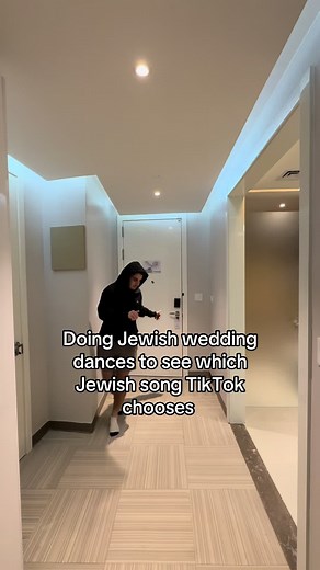 Jewish Wedding Dances: TikTok Song Challenge