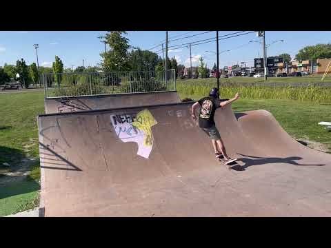 Big mini ramp Session at Chambly Skatepark!!