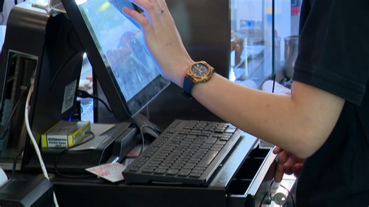 Today's News Headlines: Minimum and award wage to rise by 3.5%