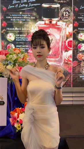 ဒီပုံစံလေးကိုသဘောကျကြတယ်ဆိုလို့ — Wine Lay ဖက်ရှင်စไตล์