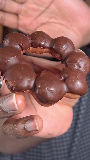 741K views · 25K reactions | I creamed. #foodreview #snacks #tasty #donuts #chocolate #hershey | Stefan Johnson Voice Overs | Facebook