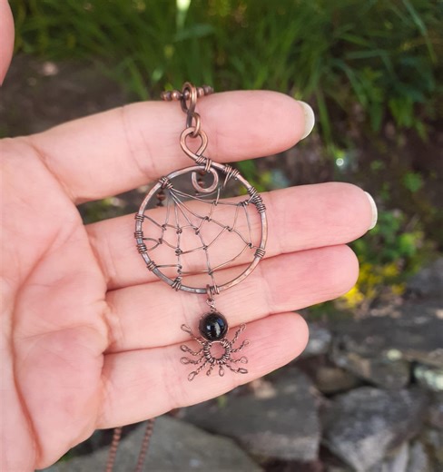 Halloween Jewelry, Spider Web Necklace, Spider Necklace, Copper Wire Jewelry, Witchy Vibes, Fall Jewelry, Spooky Pendant - Etsy
