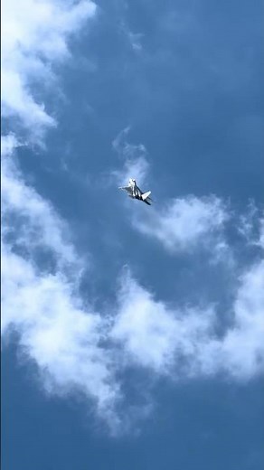 F-22 Demo Team Awesome Tailslide