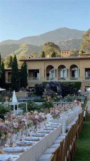 BTS Bride | Behind The Scenes Wedding Content Creators on Instagram: "A dreamy golden hour wedding reception with ballerina performances, a live painter, violinists, and the most beautiful first dance by @sierrafurtado + @samwinkler 🤍 Planner | @purelavishevents Florals + Design | @bircheventdesign BTS Content Creator | @thebtsbride Photographer | @nicoleivanovphoto Videographer | @peytonfrank Live Entertainment | @teaseproductions @invisibletouchevents Stage + Lighting | @bellavistadesigns @tr