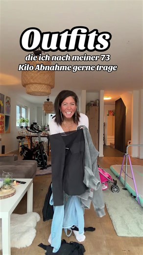 Outfits nach 73 Kilo Abnahme: Stylisch und Echte Körper
