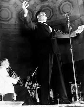 Paul Robeson - Ol' Man River (Live at Carnegie Hall, 1958)