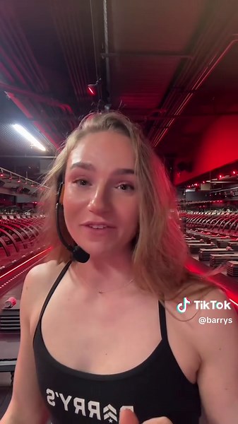 Naughty or nice, we have something for everyone 😉🎁 The Barry’s Holiday Sale just dropped—sprint to the link in bio for the lowest prices on class packages & memberships. #Barrys #BarrysHolidaySale #HolidaySale