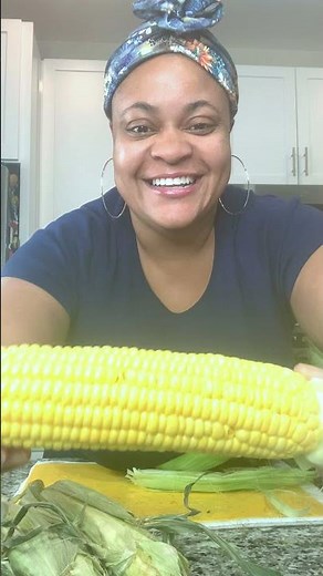 Easy way to #Shuck #Corn Clean | Tanny Cooks | #shorts