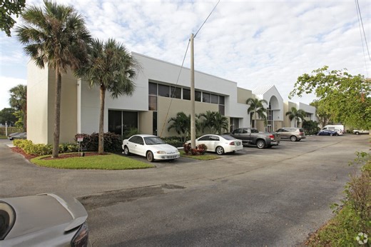 2150 NW 33rd St, Pompano Beach, FL 33069 - Class "A" Freestanding Industrial Building | LoopNet