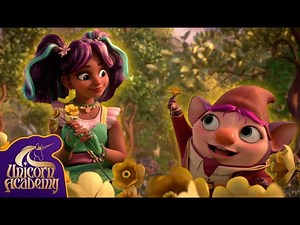 The First Day of Spring! 🌸 | Unicorn Academy Shorts | Cartoons for Kids