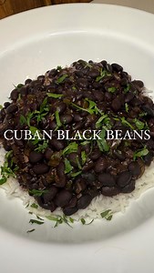 Authentic Cuban Black Beans 🫘🇨🇺 recipe ⬇️ 14 oz dried black beans 4 cups water 2 bay leaves 1 tsp salt Wash and rinse dried beans. Pressure cook all the ingredients above for 35 min. Sofrito 1 medium onion, diced 1 green bell pepper, diced 4 garlic cloves 1 tsp cumin 1 tsp oregano 1/4 cups dry cooking wine 1 tsp tomato sauce or ketchup 1 tbsp white vinegar 2 tsp white sugar Salt & pepper to taste In a separate pan, sauté onion and bell pepper until soften. Add in your spices and garlic. Mix u