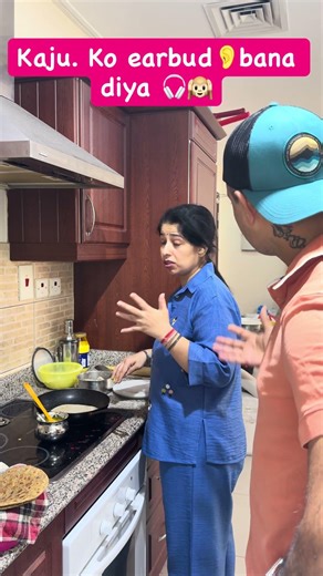 POV42: Fake ☎️ call with Mummy 🤶 #comedy #funny #coupledailouges #reels #tranding