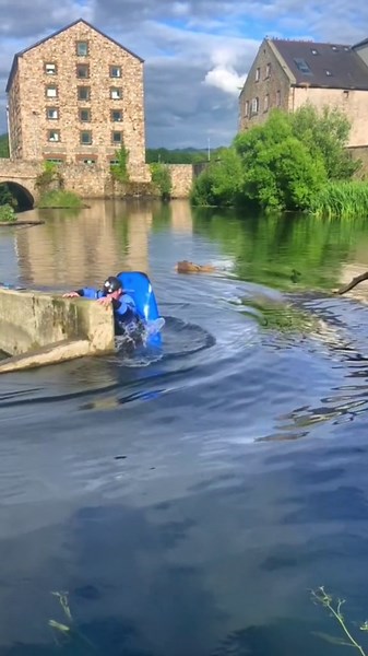 Kayaking fail: My epic attempt at a river stunt