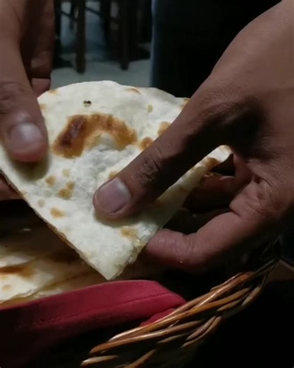 Chicken 🍗 #tiktokfoodie #tiktokfood #desifood #quickbite #chicken #trymechallenge #tryme #northindianfood #foodie #food #tiktokindia #nonveg #tasty