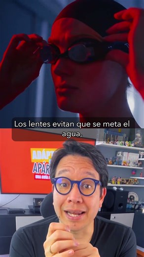 Swimming goggles with AR @FORMswim