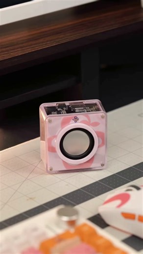 GOODGAMINGSHOP on Instagram: "Nakama merapat! 🏴‍☠️ Siap bawa vibe Grand Line ke mana aja? Ini dia FANTECH NERABOX BS152 Special Edition One Piece! Kecil-kecil cabe rawit, speaker ini punya suara yang powerful banget, persis kayak semangatnya Luffy! 🍖 Desainnya collectible parah, plus fiturnya nggak main-main: - Powerful Audio: Driver 40mm + Bass Diaphragm bikin suaranya nendang pol! - Next-Gen Connection: Bluetooth 5.4 terbaru, pairing cepet dan stabil banget. - Long Lasting: Baterai 600mAh, k