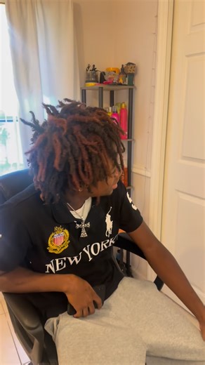 DEOR STYLES on Instagram: "From Freeform’s to Traditional dreads 👌🏾✨"