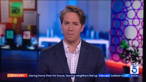 Can flight attendants make you put your shoes back on?