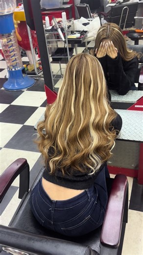 Highlight Extensions for Stunning New Hair Looks