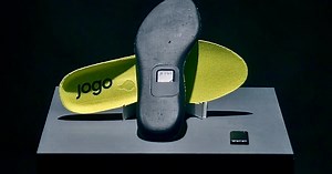 Soccer sensor system aims to put a coach in players' cleats