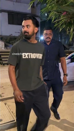 Ahan Shetty & K.L.Rahul Spotted In Bandra. #AhanShetty #KLRahul #cineXchange #Fmdmusic #Fmdmovies