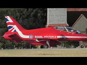 7 RED ARROWS landing at SOUTHEND AIRPORT