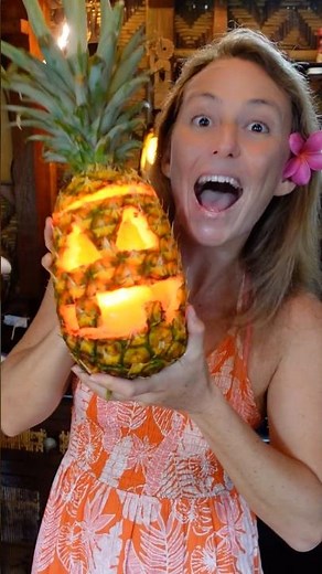 How to make a PINEAPPLE JACK O’ LANTERN🍍🎃