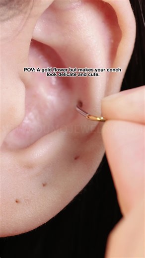 Delicate Flower Vibe for Your Conch Piercing
