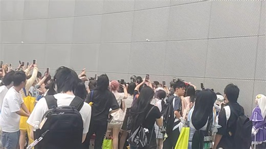 BW2026直击打柜子现场