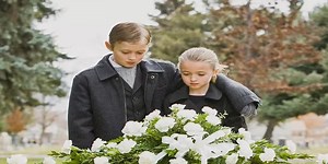 What Benefits Does A Child Get If A Parent Dies? - Classified Mom