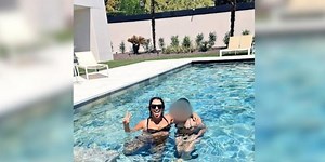 Las 'influencers' inauguran la temporada de piscina