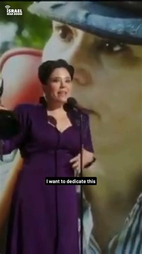 WATCH: Jewish actress Alex Borstein delivered one of the most powerful speeches after winning an Emmy Award for Outstanding Supporting Actress in a Comedy Series for The Marvelous Mrs. Maisel in 2019. She dedicated her award to her mother and grandmother, both Holocaust survivors. | Israel War Room