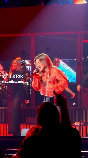 Kelly Clarkson Live at Caesars Palace